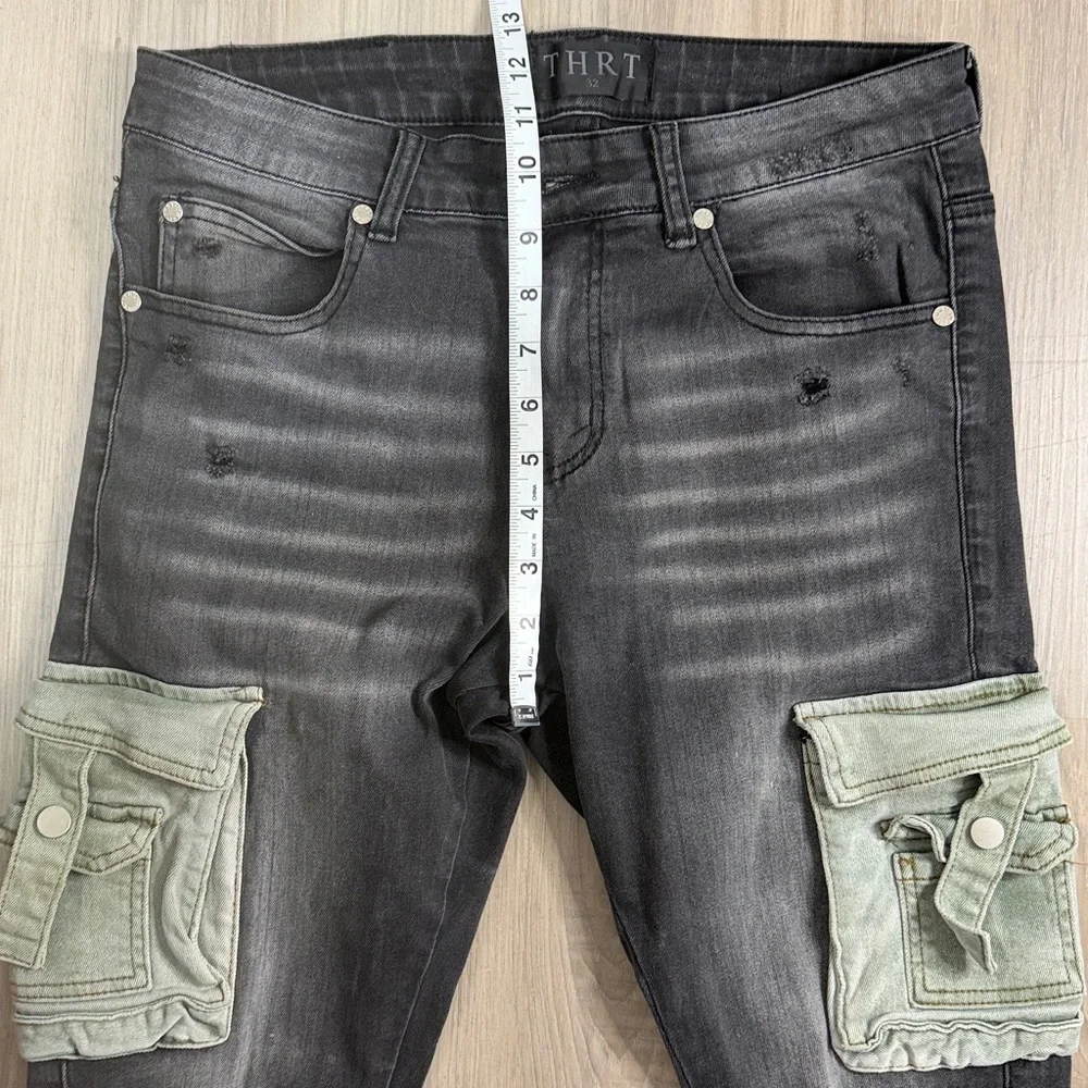 THRT Varsity Denim Cargo Jeans. Sz 32/32